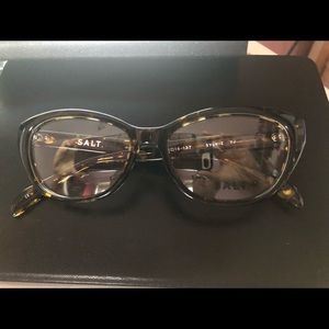 Salt Sylvie style glasses New with case. 51-16-137